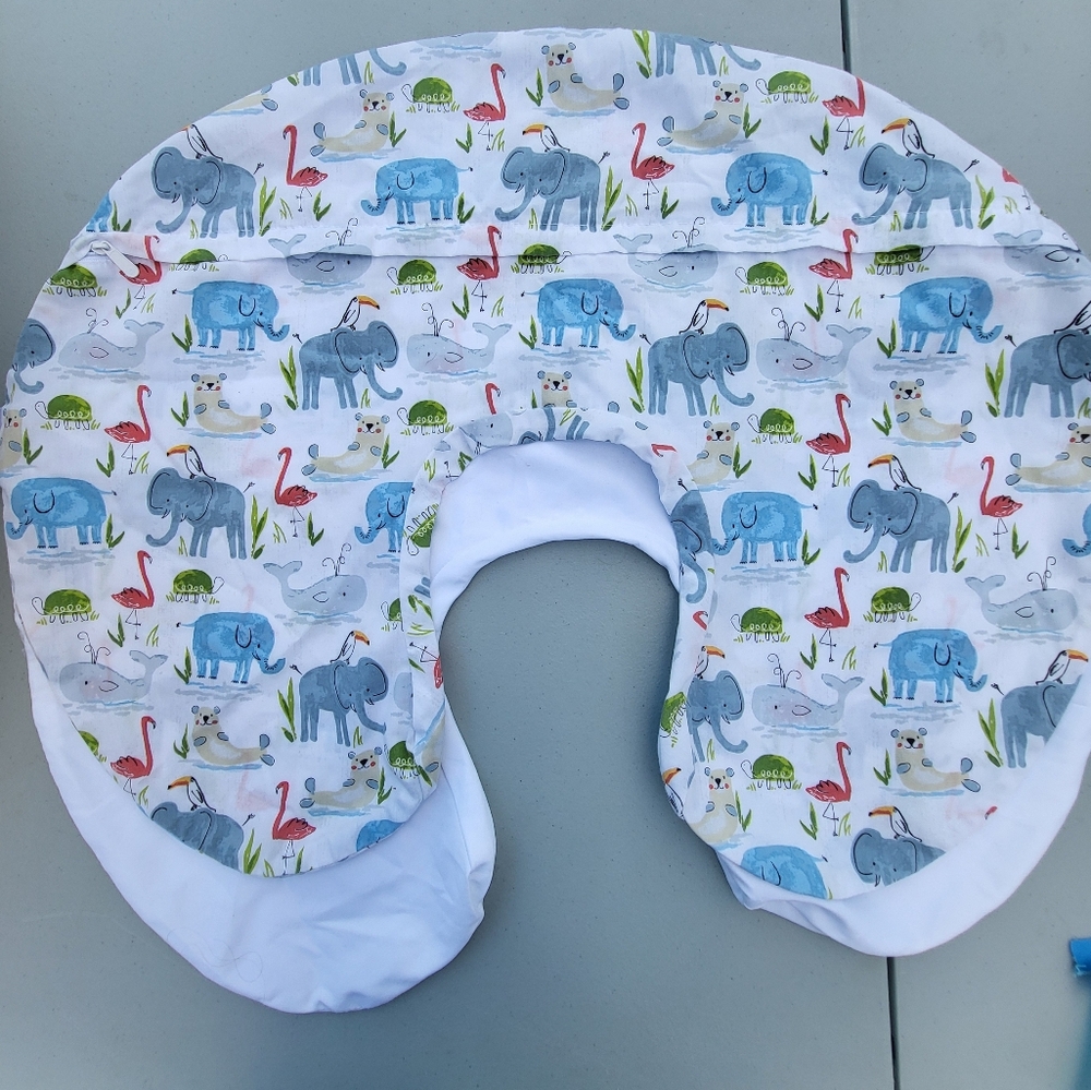 Boppy Nursing Pillow Liner And Cover